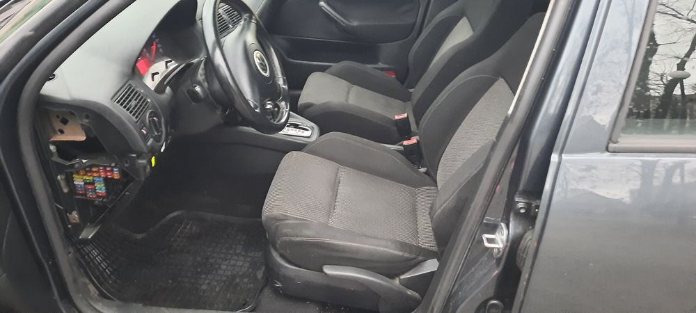 Volkswagen Golf 4 автомат