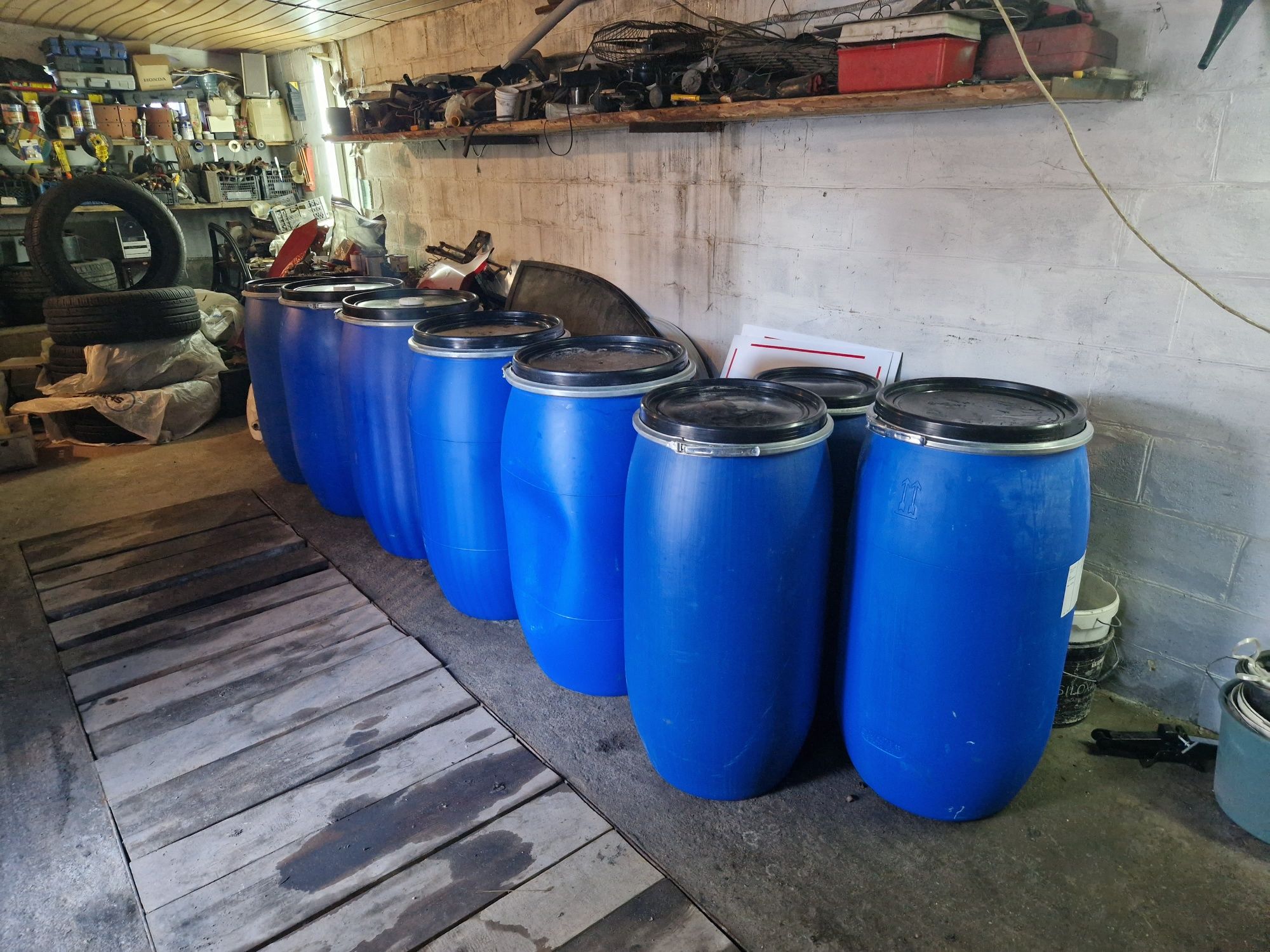 Продам бочки 200 л. харчові