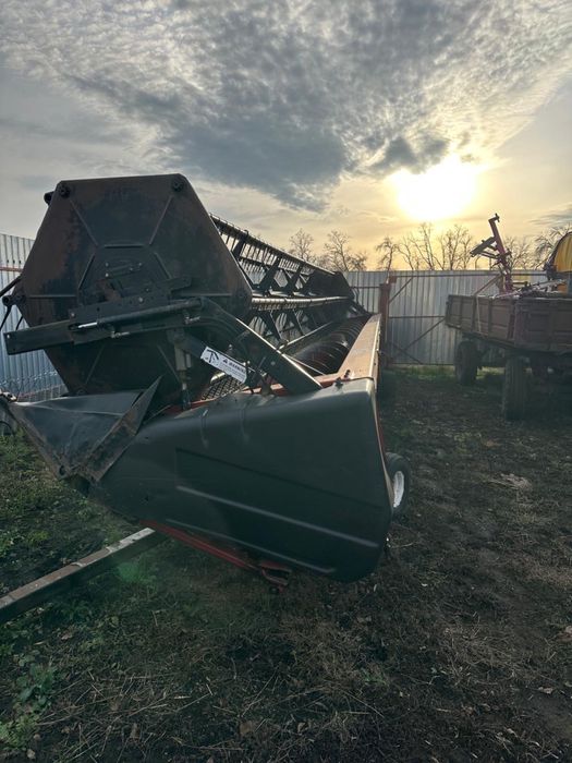 Case 2388 у комплекті з жаткою Case1020 (Американець)