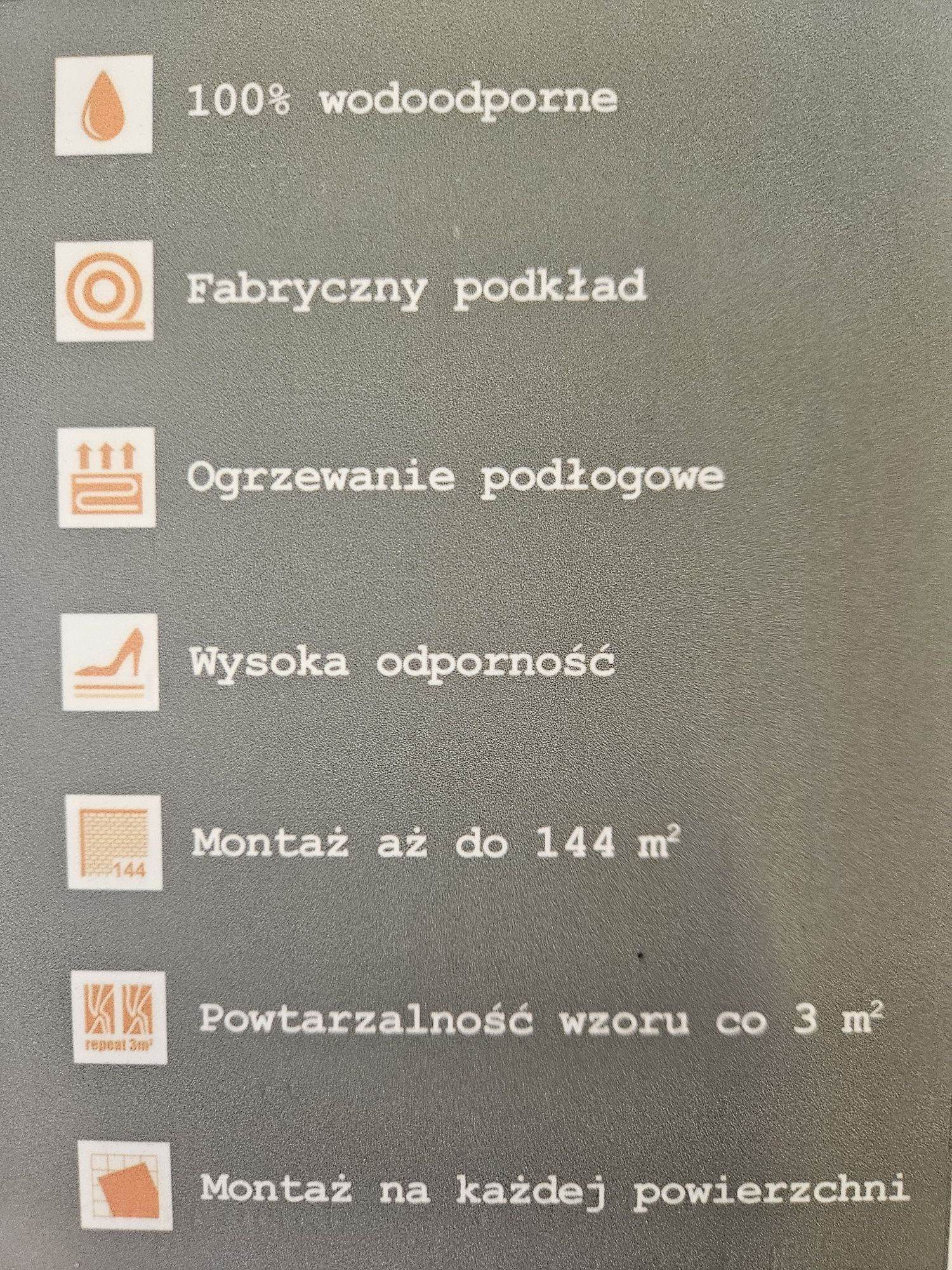 Piękna szara podłoga winylowa w połysku ac5 - podkład w cenie -