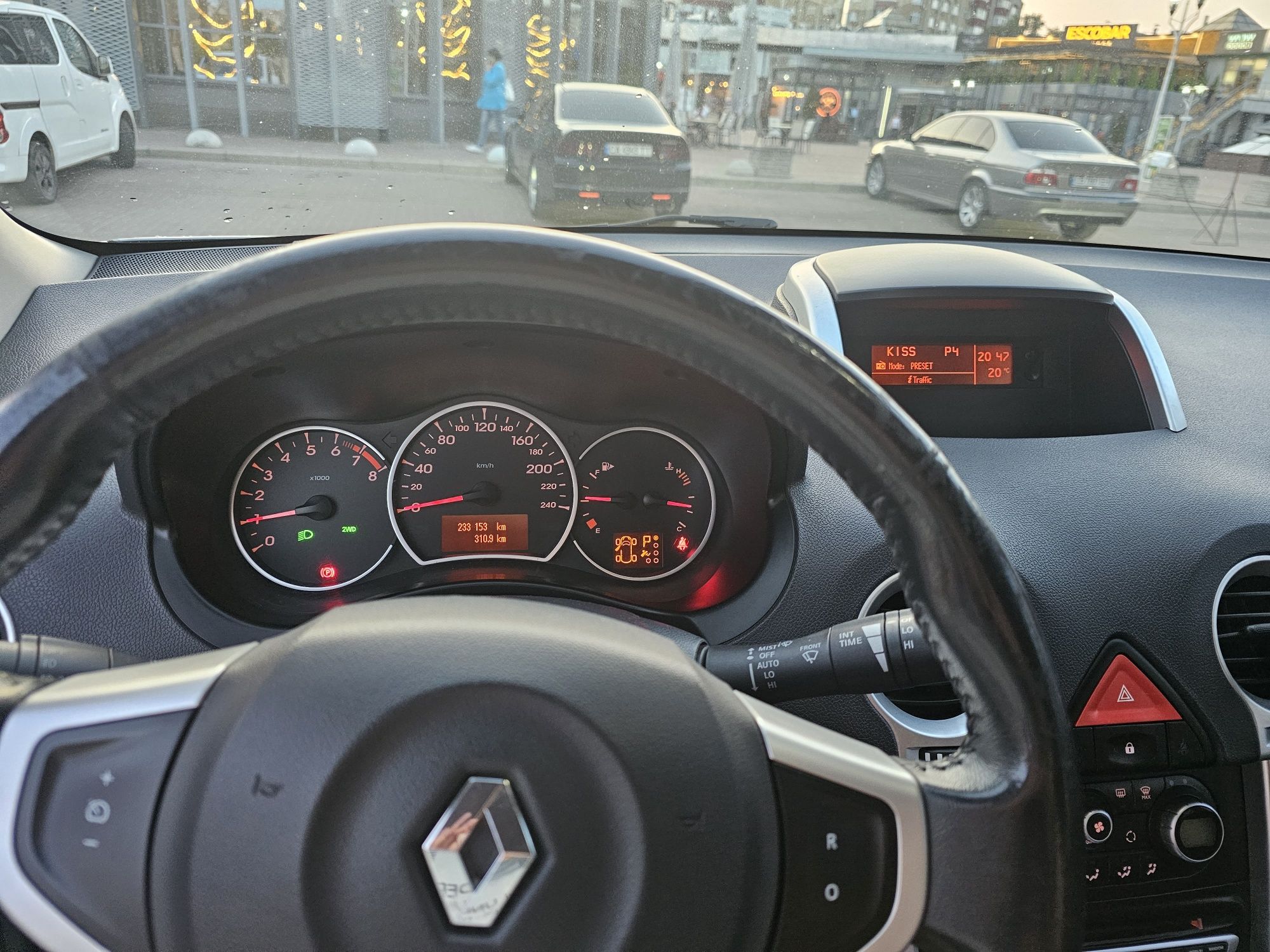 Легковий автомобіль