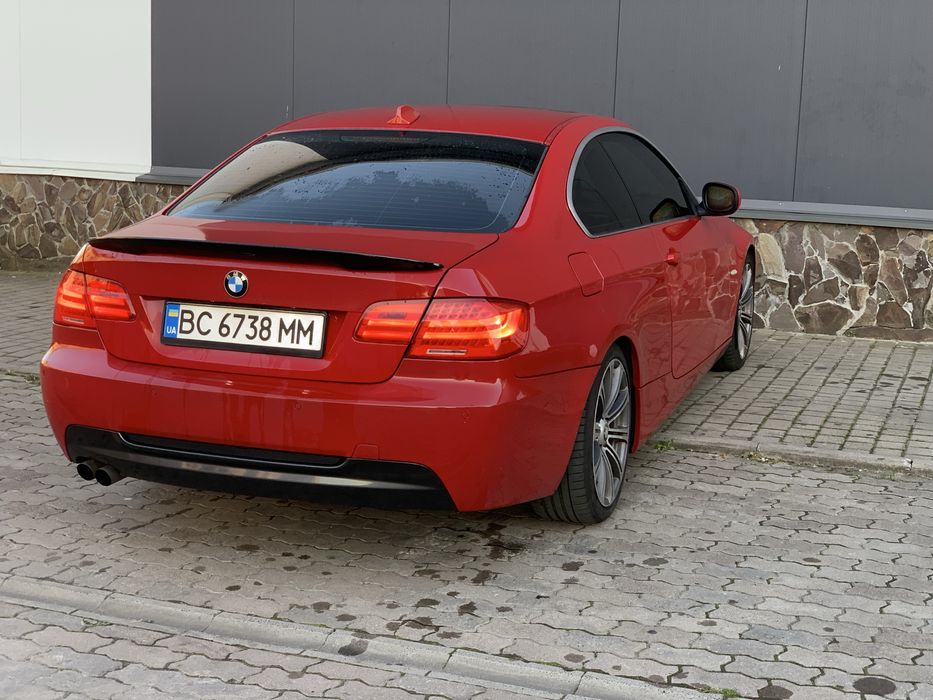 BMW E92 coupe 328i 2012