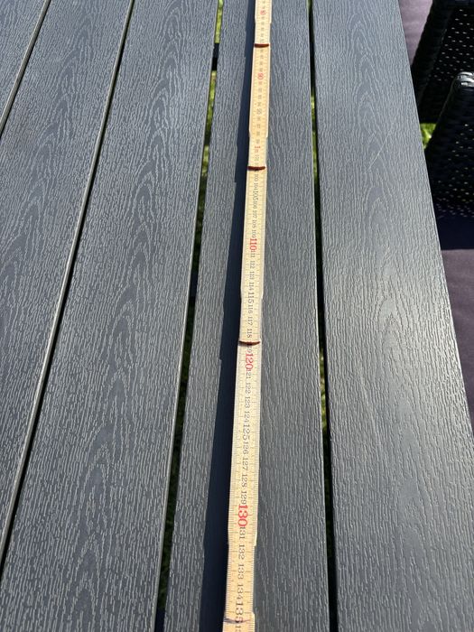 Stół ogrodowy + 4 krzesła z poduszkami