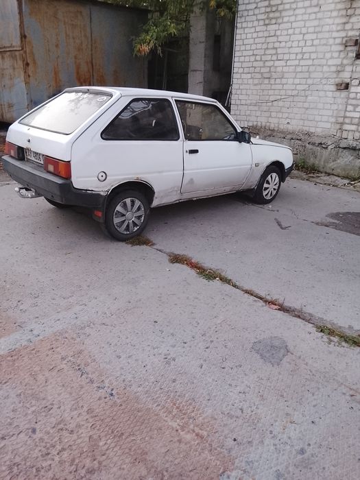 Продам Таврию !!