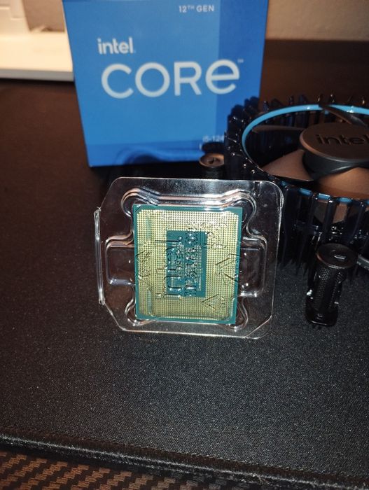 CPU Intel Core i5-12400