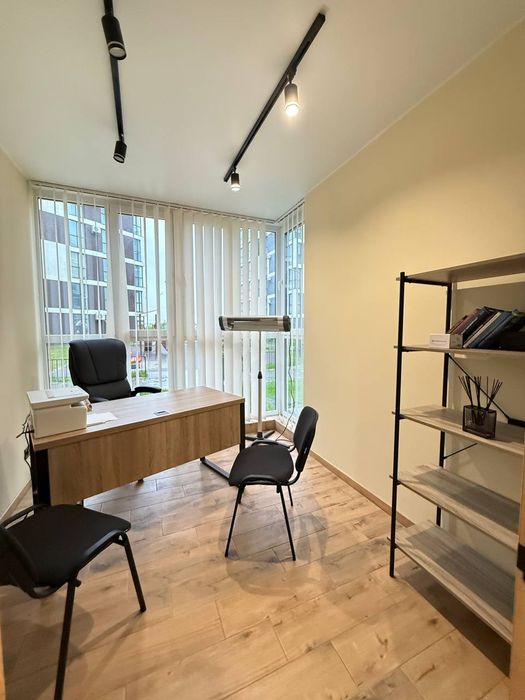 Оренда офісу,приміщення 44 м.кв., в. Г. Сковороди 22 ЖК Grand Village