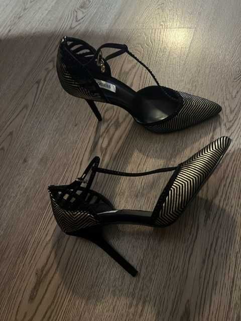 Buty szpilki welur Guess