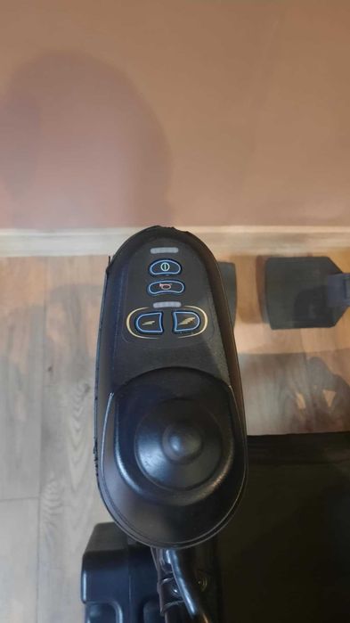 Wózek inwalidzki elektryczny Olisander OL