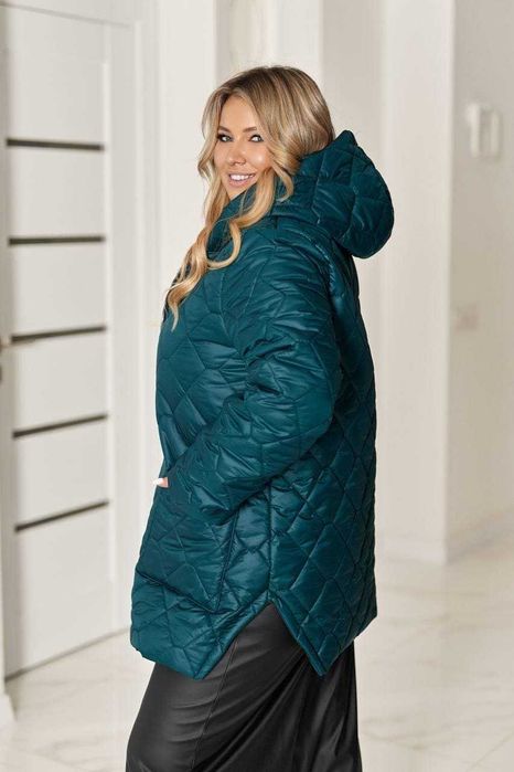 Зимова подовжена куртка великий розмір 50-52 смарагдовий колір