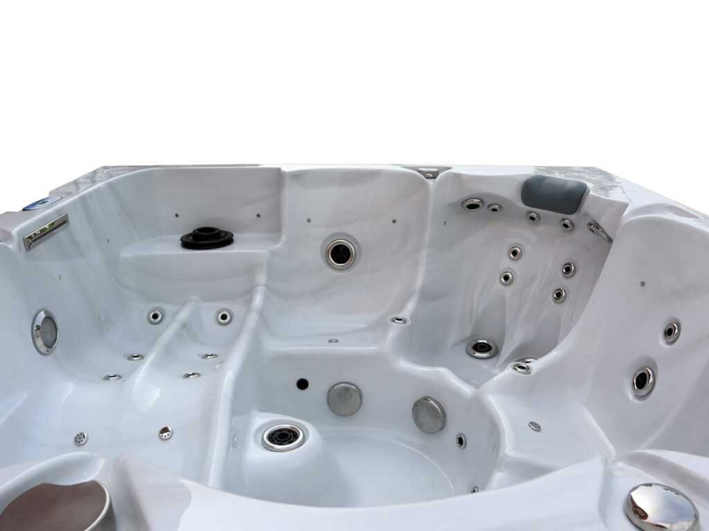 JACUZZI Wanna ogrodowa z hydromasażem Infinitas SE200 GERMANY - 12990€