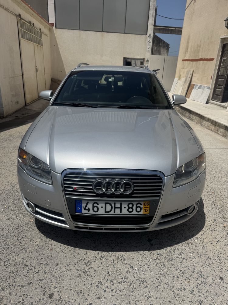 Audi A4 S-Line 2.0 TDI 140cv (2005) - Bem Conservado