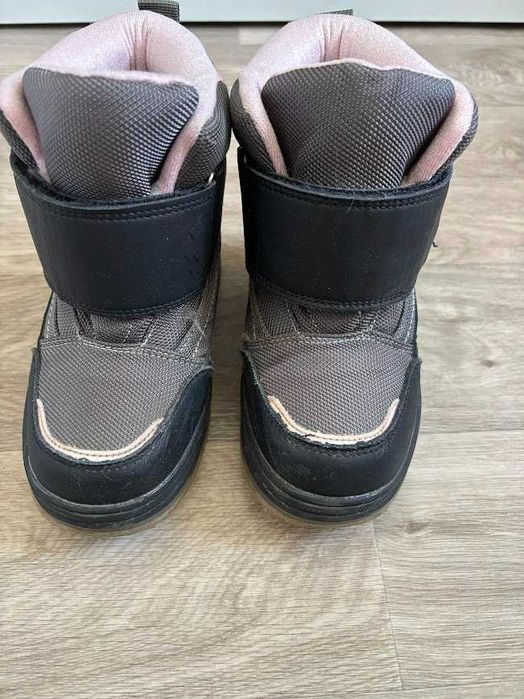 Зимние ботинки на девочку 19.6 стелька