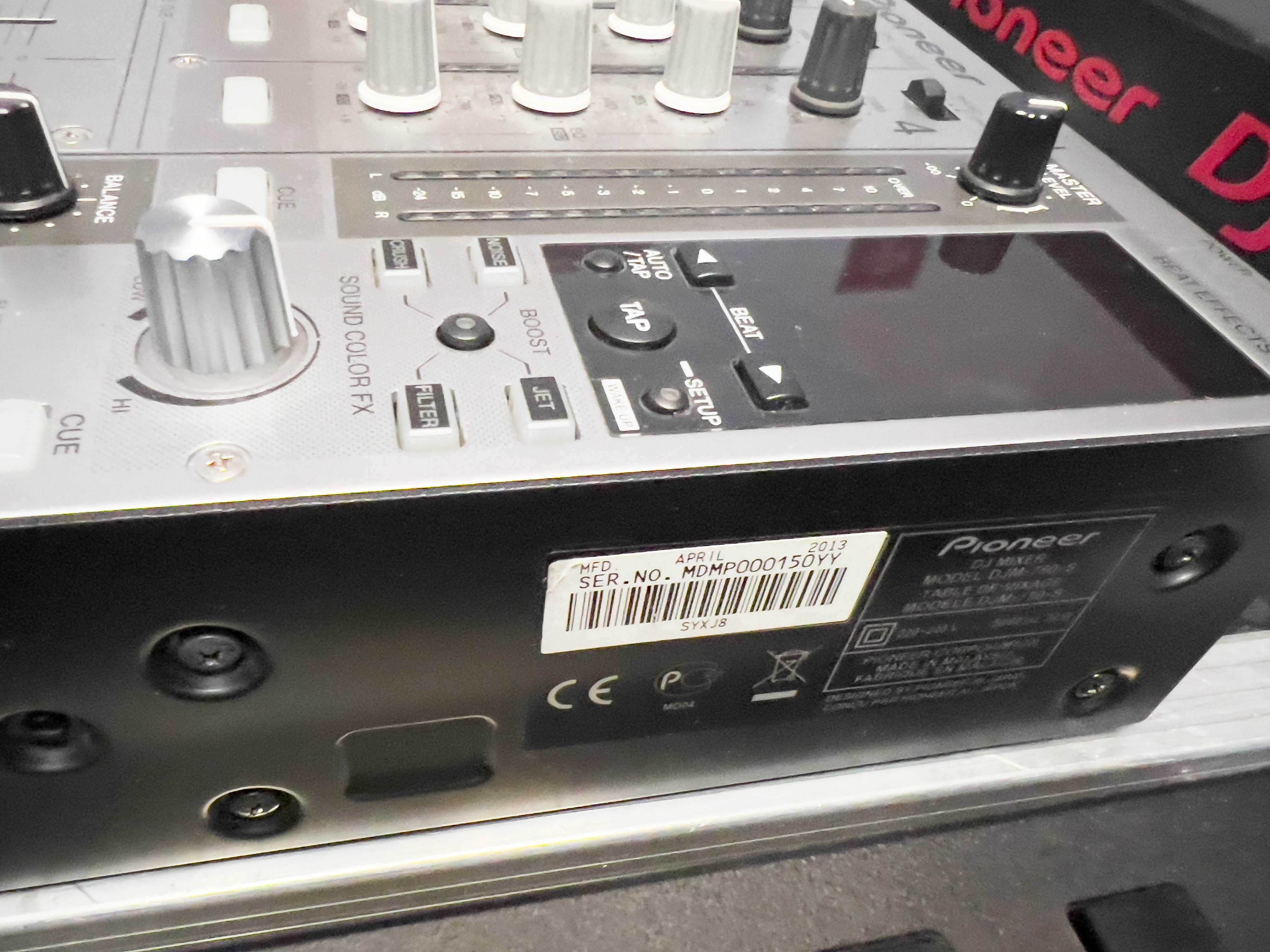 2x CDj 2000 Nexus  z Case