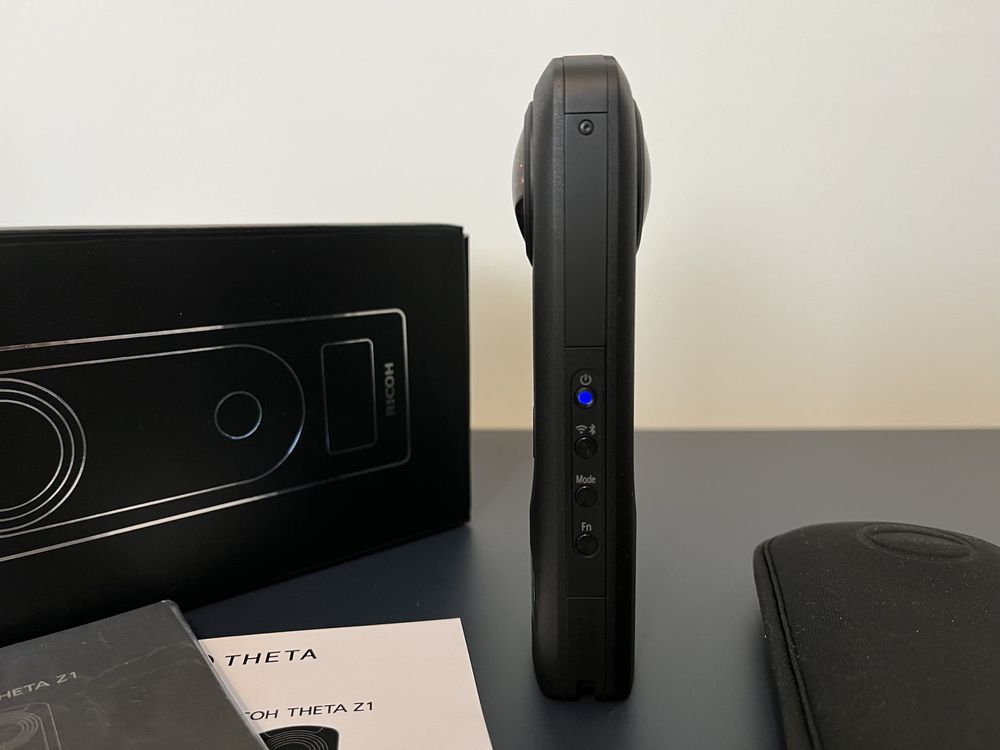 Camera 360 Ricoh Theta Z1