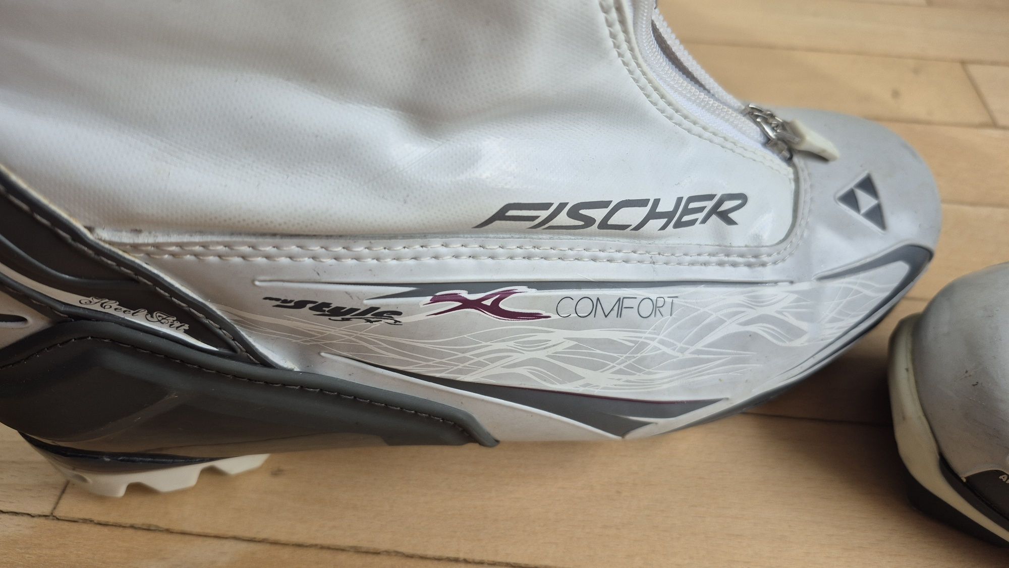 Buty damskie do nart biegowych Fischer XC 39