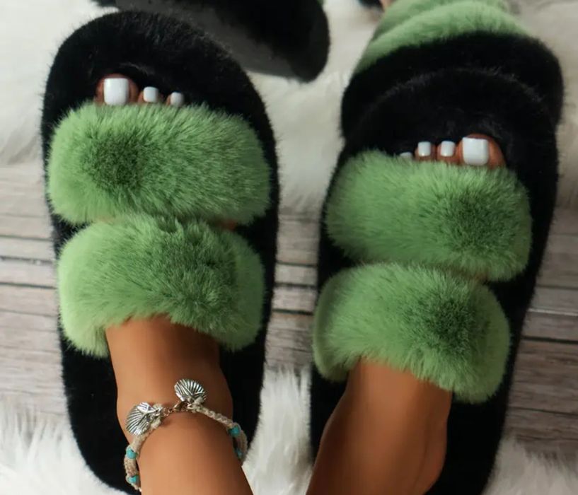 Тапки стильні теплі