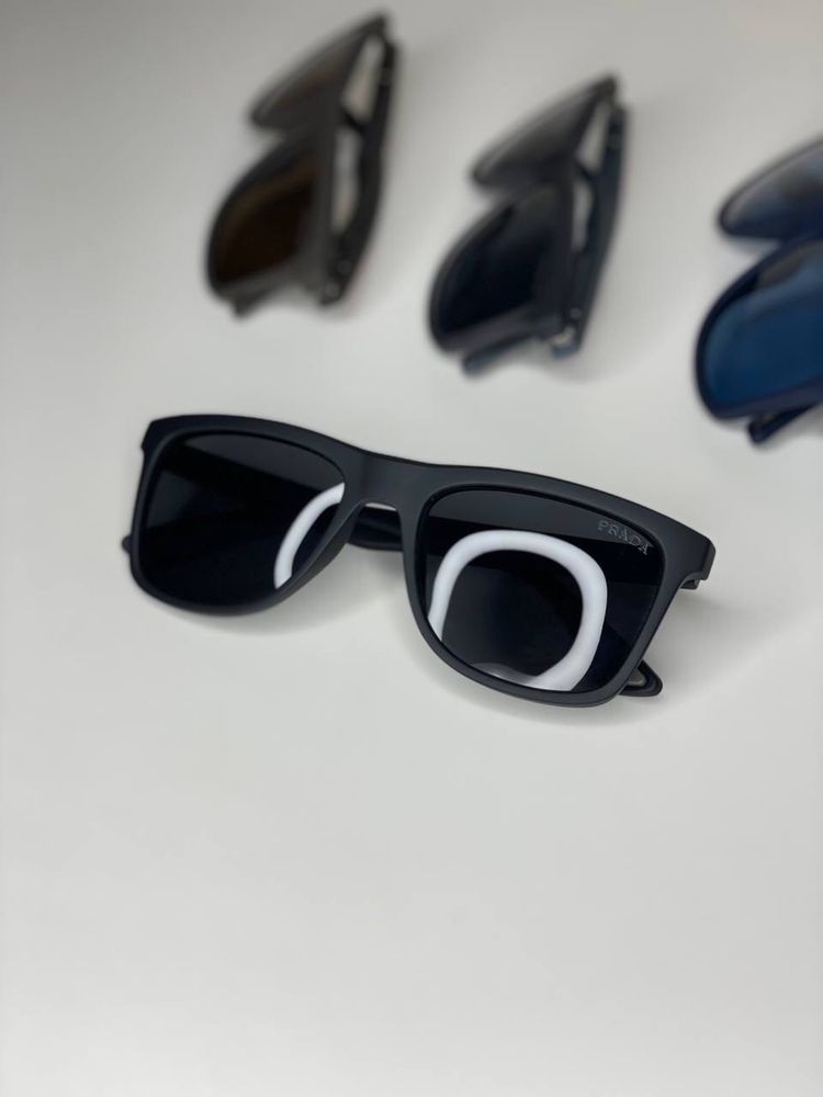 Сонцезахисні окуляри PRADA Polarized чоловічі Прада очки поляризовані