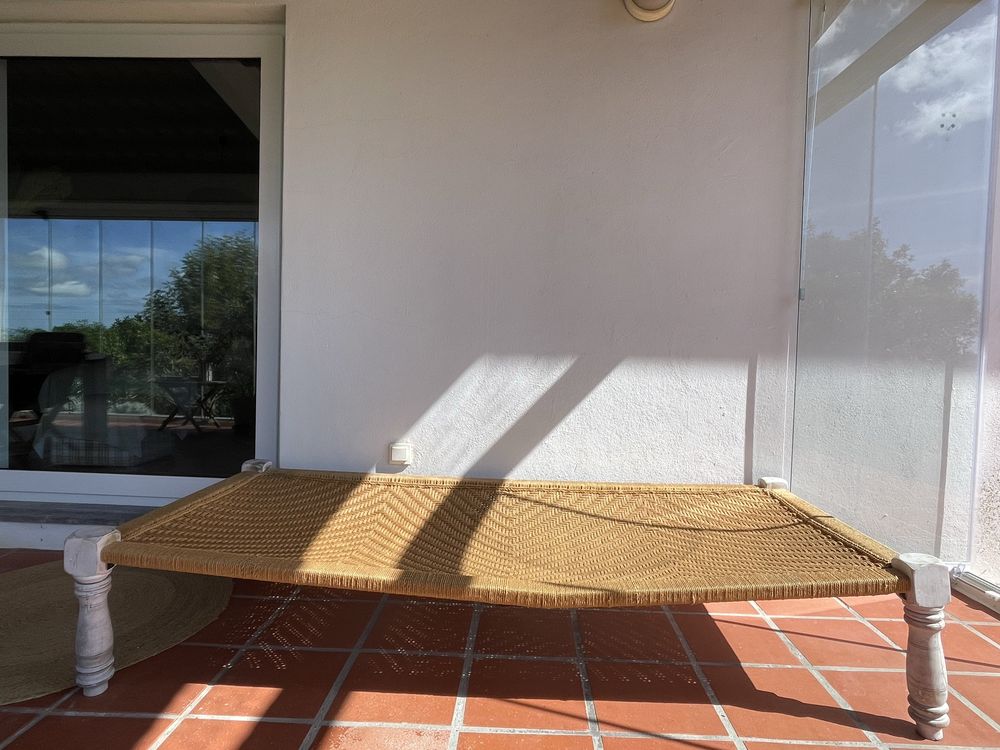 Cama indiana Adas, em corda e mangueira