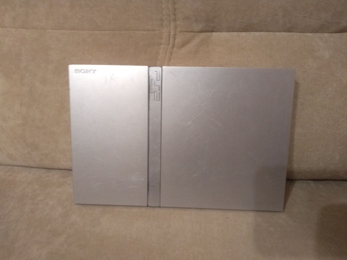 PlayStation 2 Slim, sprawna, dobry stan