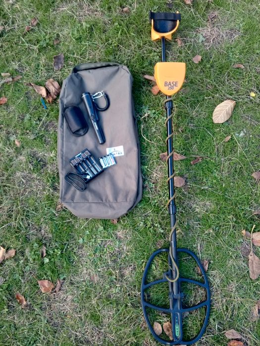 Металошукач (BASE 250)