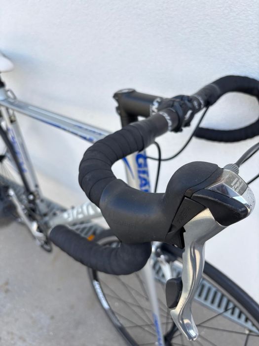 Bicicleta Giant Defy Aluxx SL2 FluidForm