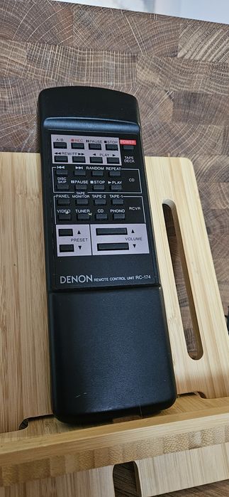 Oryginalny pilot Denon RC-174 audio