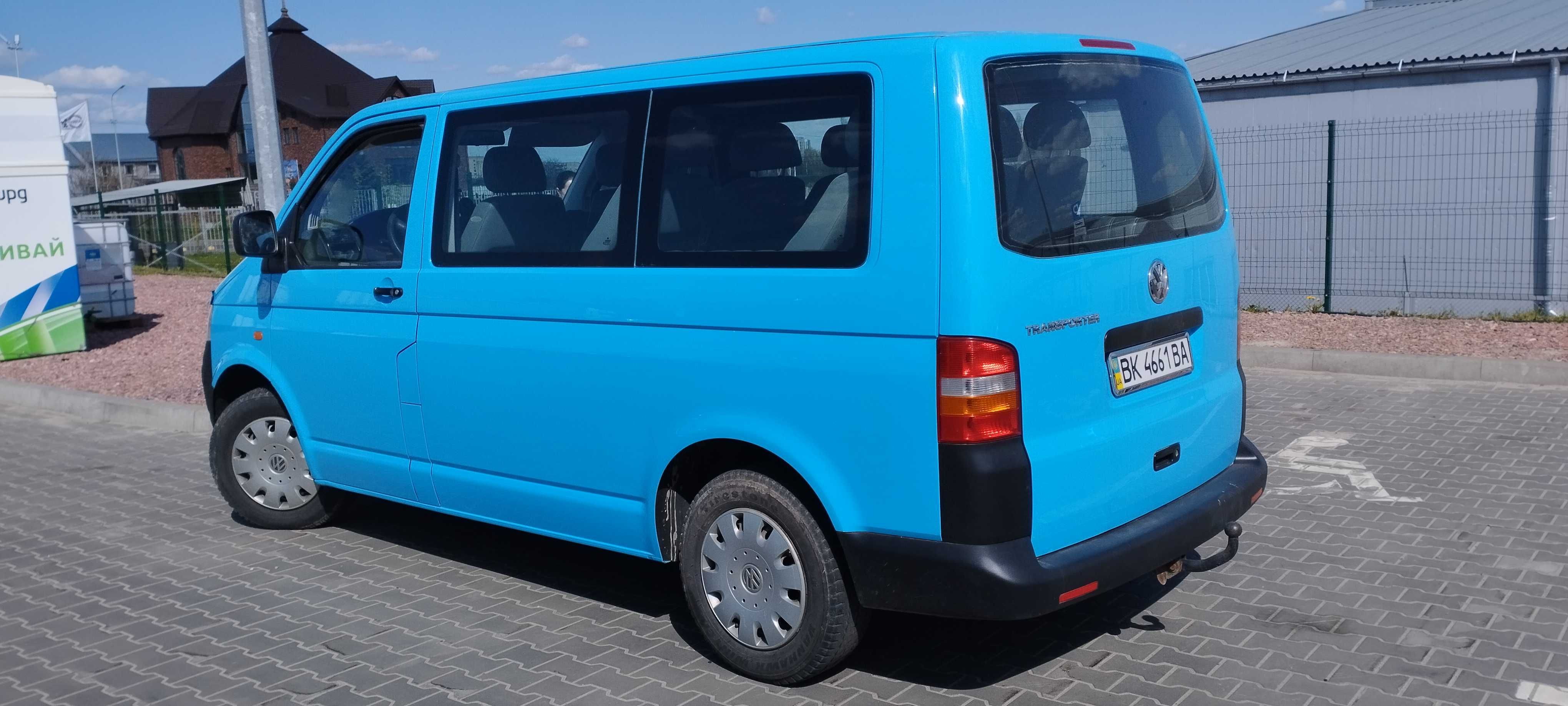 Продам автомобіль Volkswagen T5 пасажир.+380666200161