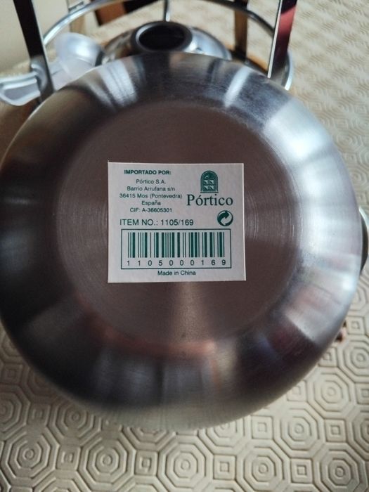 Fondue em inox novo