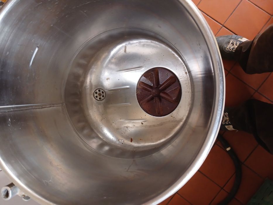 Пральна машинка активаторного типу