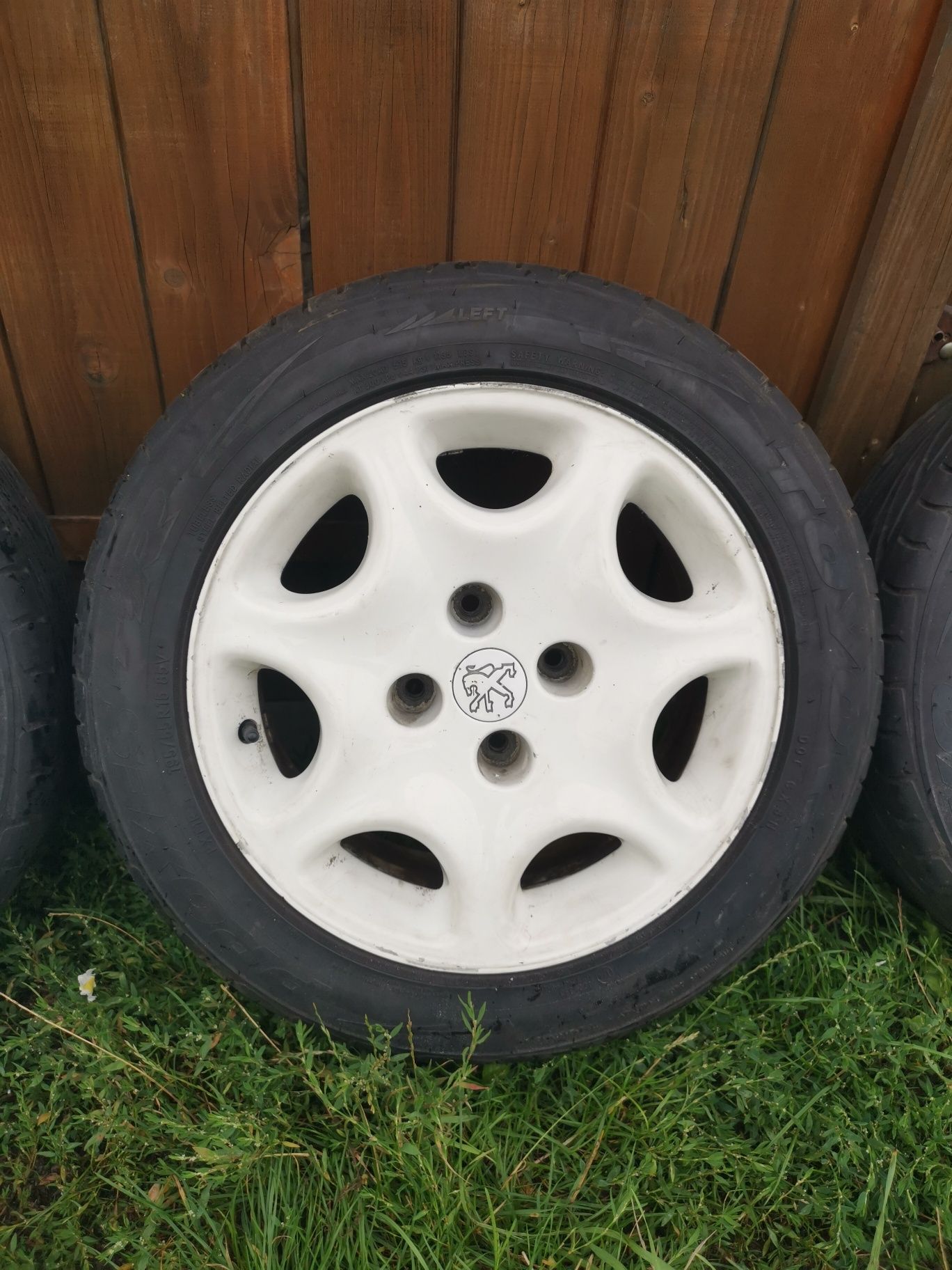 Opony letnie Toyo, jak nowe 15 195/55/15 alufelgi Peugeot 206 4x108 1