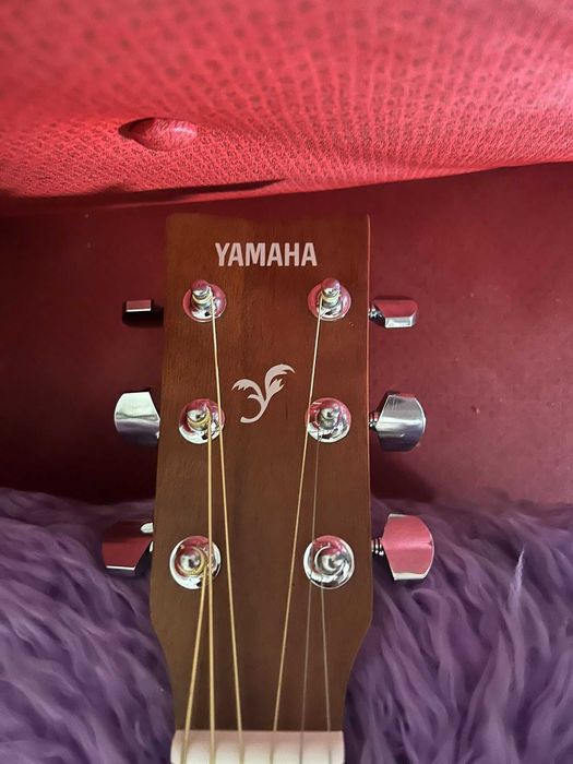 Guitarra Yamaha F310