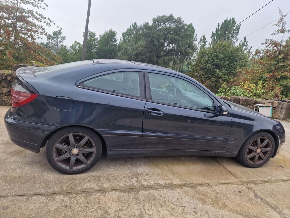 Vendo mercedez c220 coupe