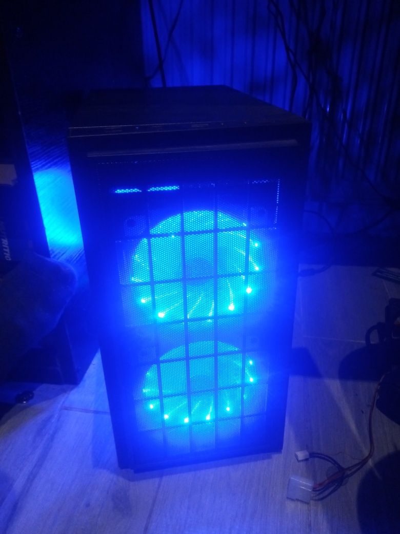 Komputer radeon 580oc 8gb i54490