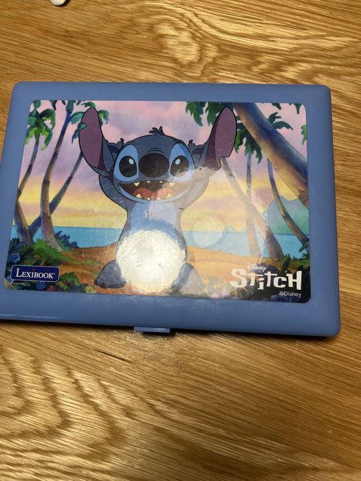 Laptop edukacyjny Disney Lexie bok język angielski Stotch