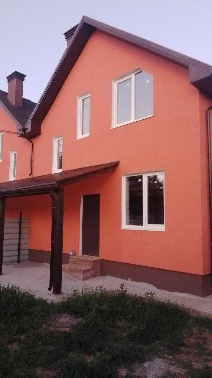 Продам таунхаус на дві родини р-н Холодна гора
