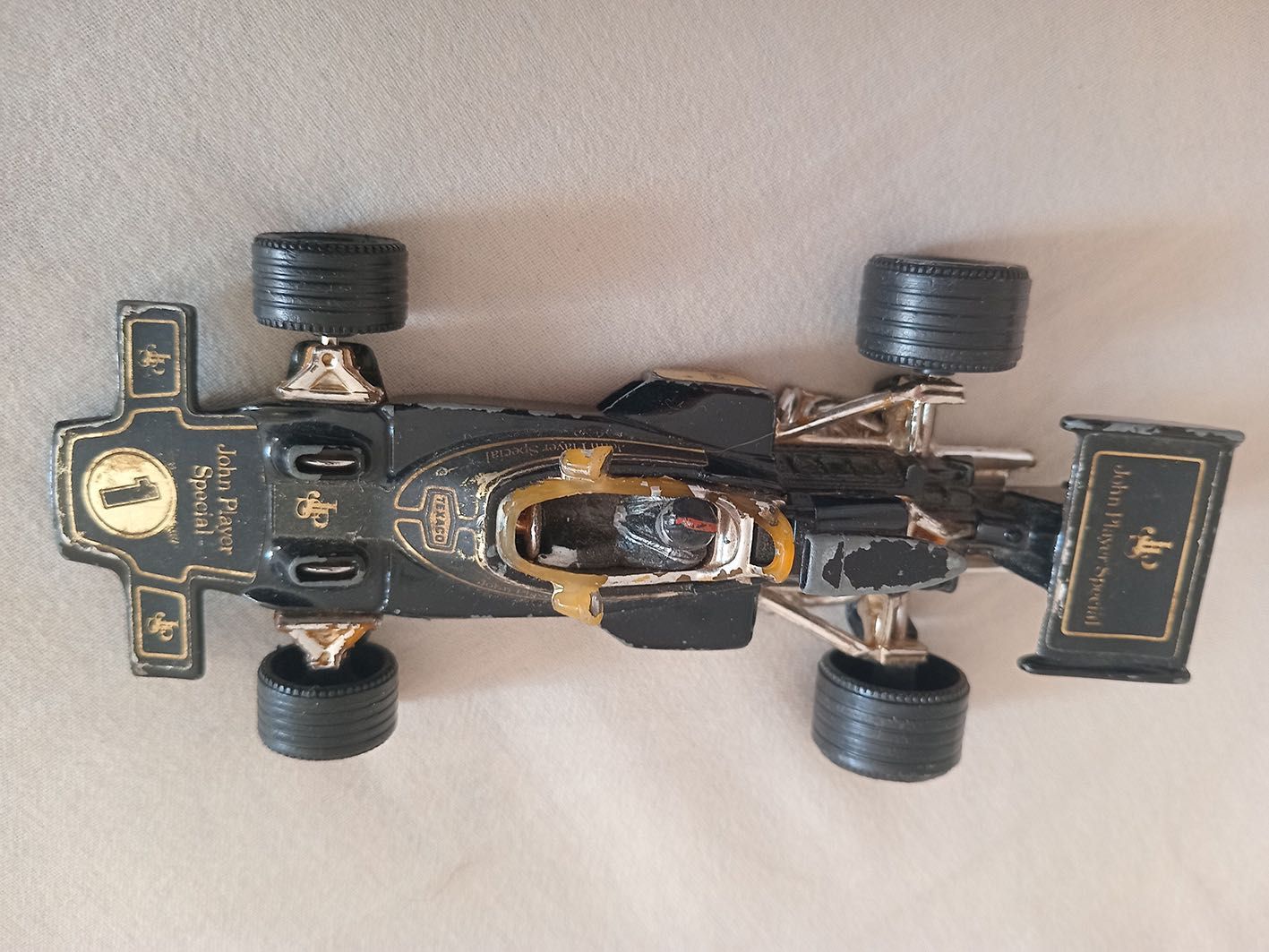 Corgi 1970s collectable Formula 1 car JPS Lotus