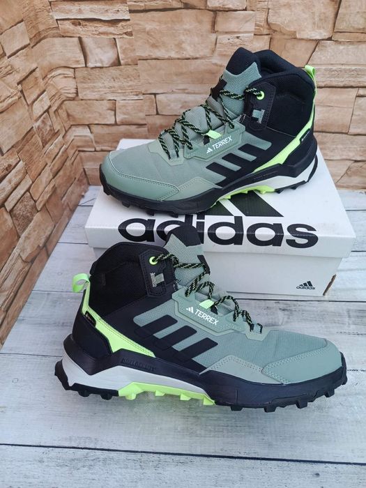 Кросівки adidas terrex GORE-TEX (42р.27см)