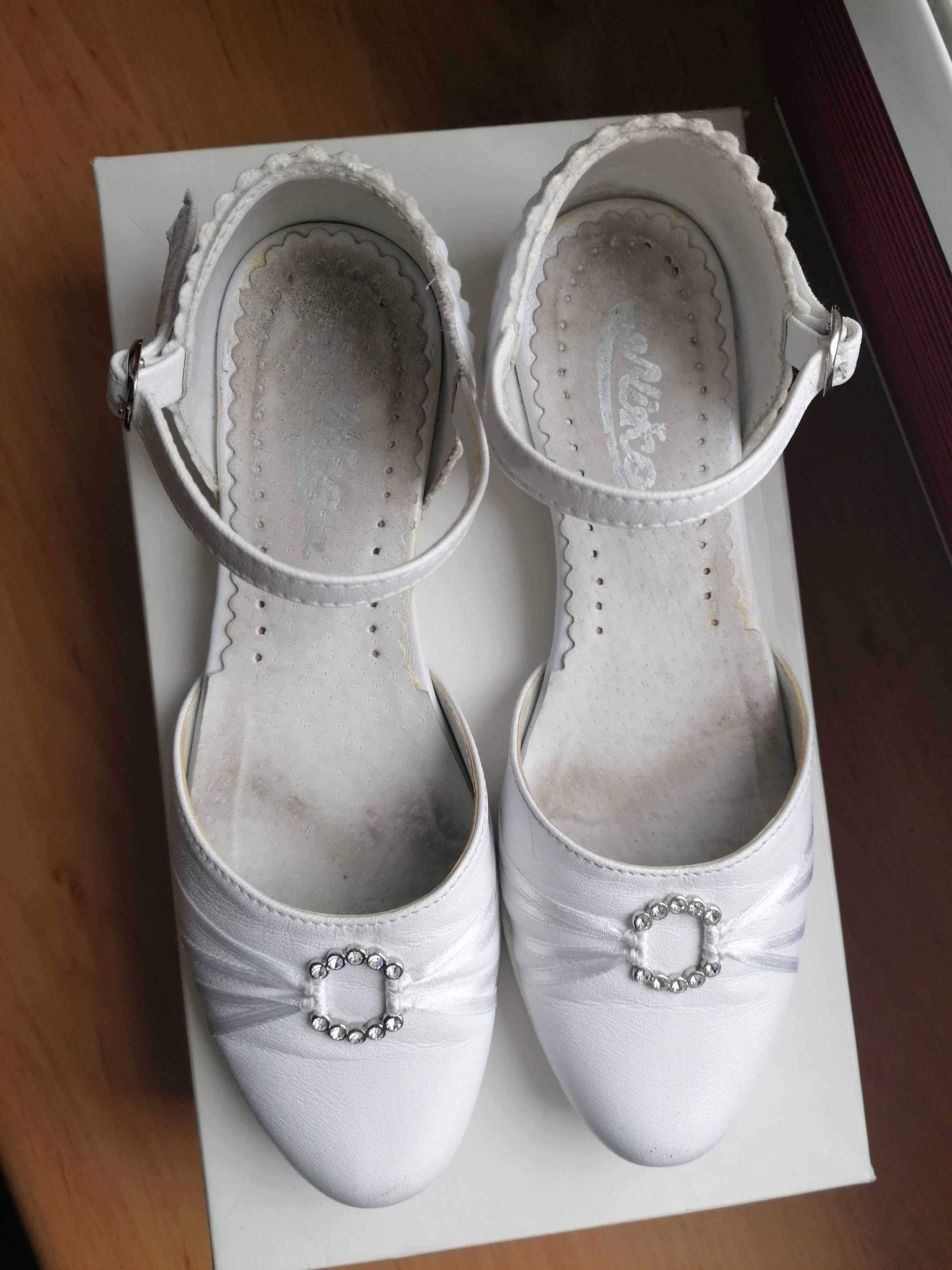 Buty białe (komunijne) rozmiar 32, wkładka 20,5 cm
