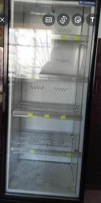Продам холодильник вітрину