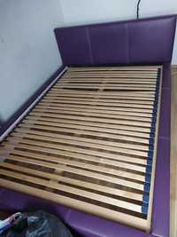 Łóżko tapicerowane fioletowe