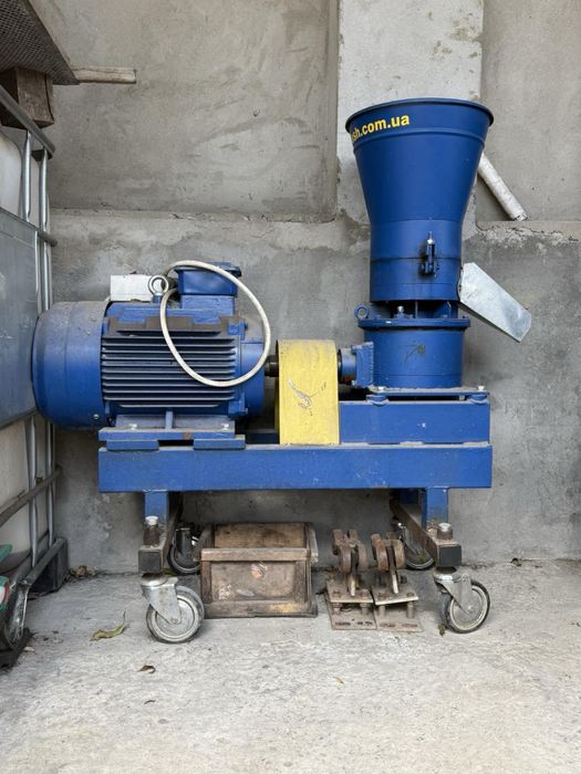 Продам Гранюлятор зі Шнеком