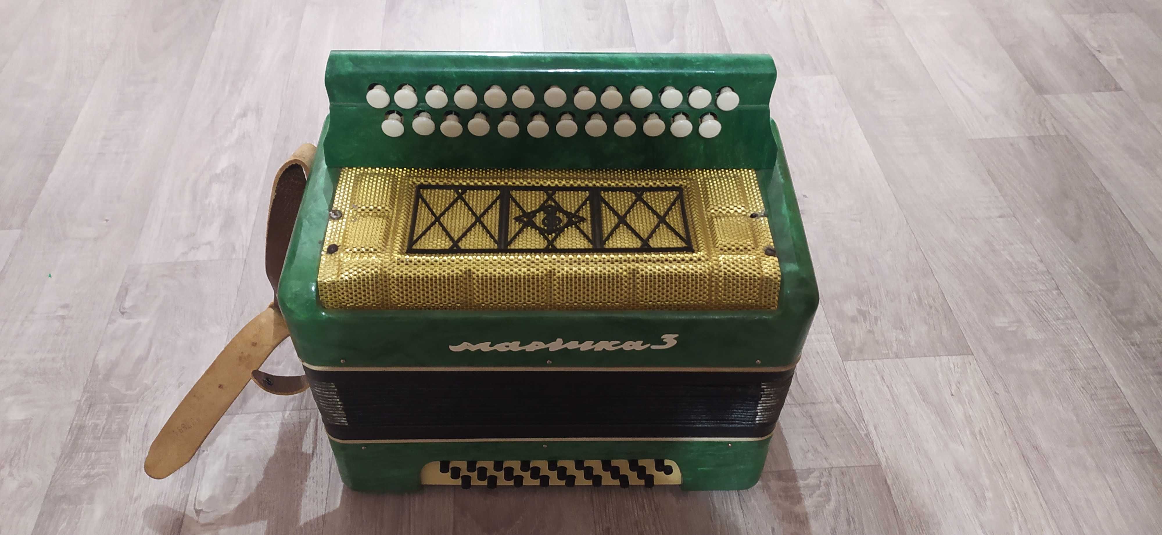 Продам гармошку Марічка 3