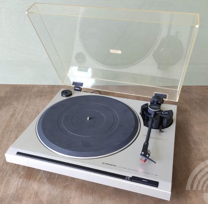 Giradiscos Pioneer PL-120