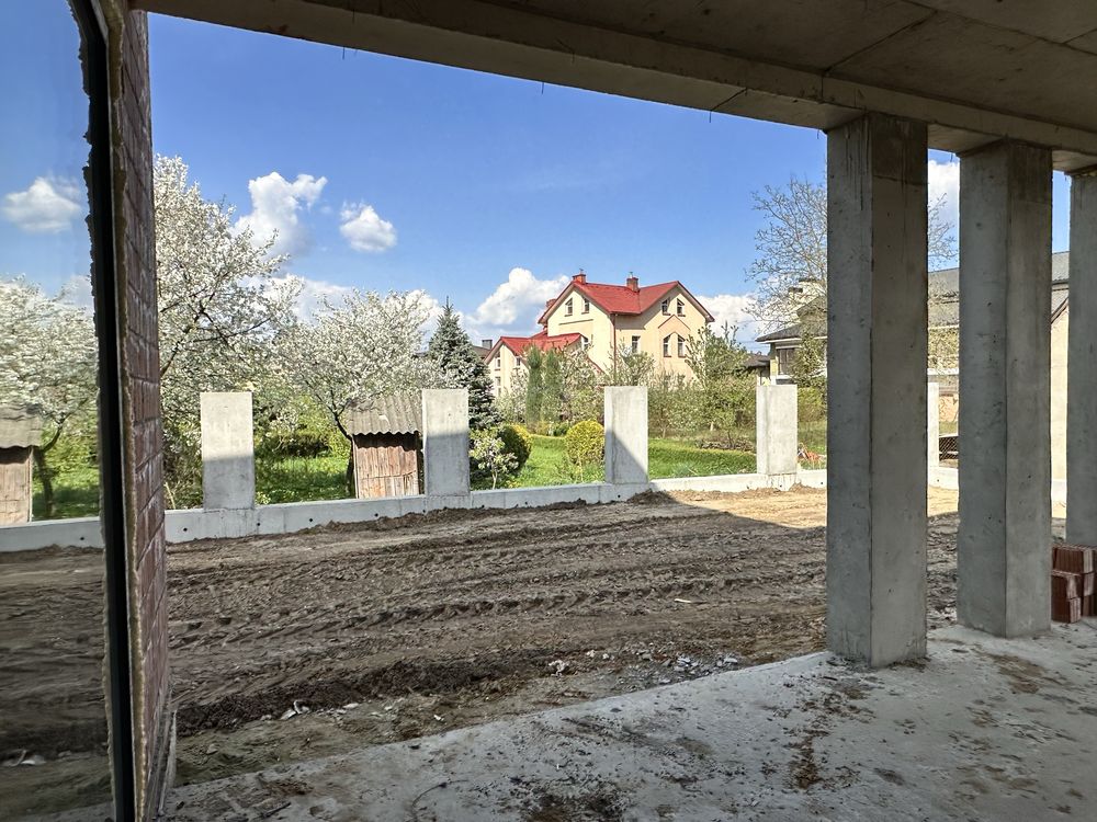 Продаж елітного будинку Брюховичі вул. Озерна без комісії