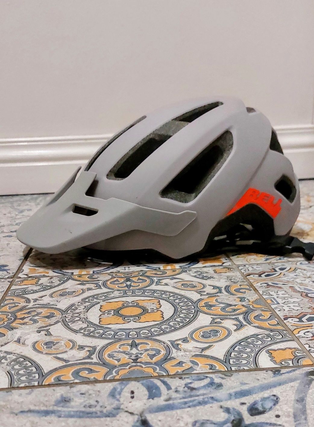 Kask BELL nomad mips