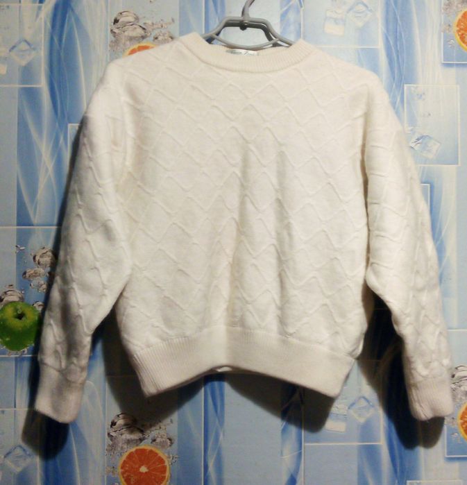 Продам женскую одежду-38,42,46,52,54,56 р-ров