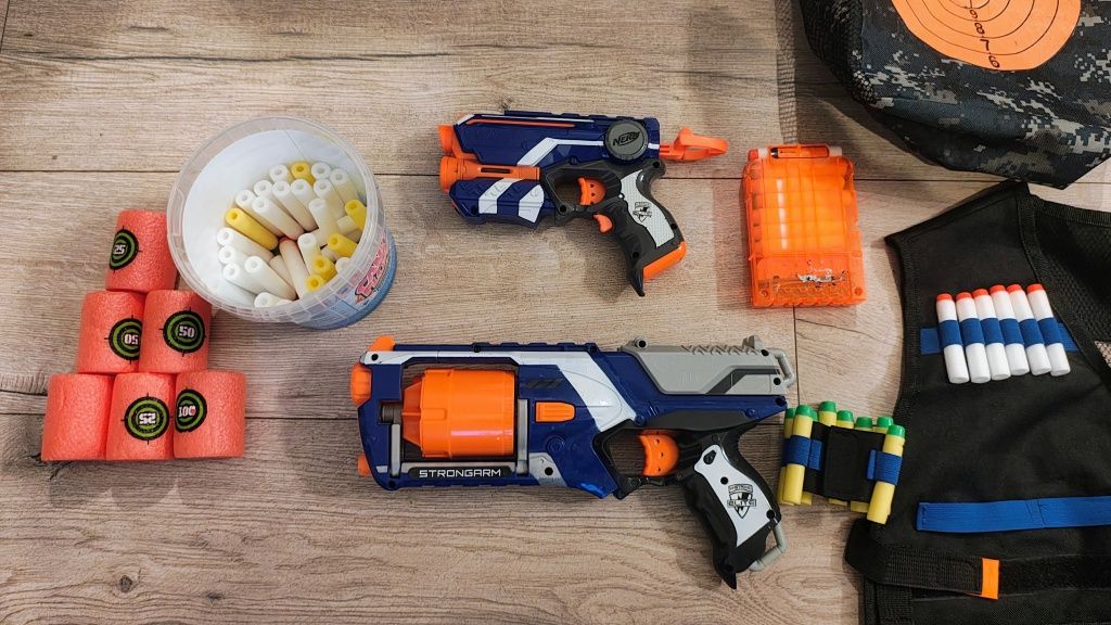 Zestaw Nerf mega zestaw BLAZE automat