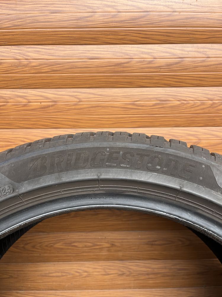 225/45/19 Bridgestone 4 opony całoroczne