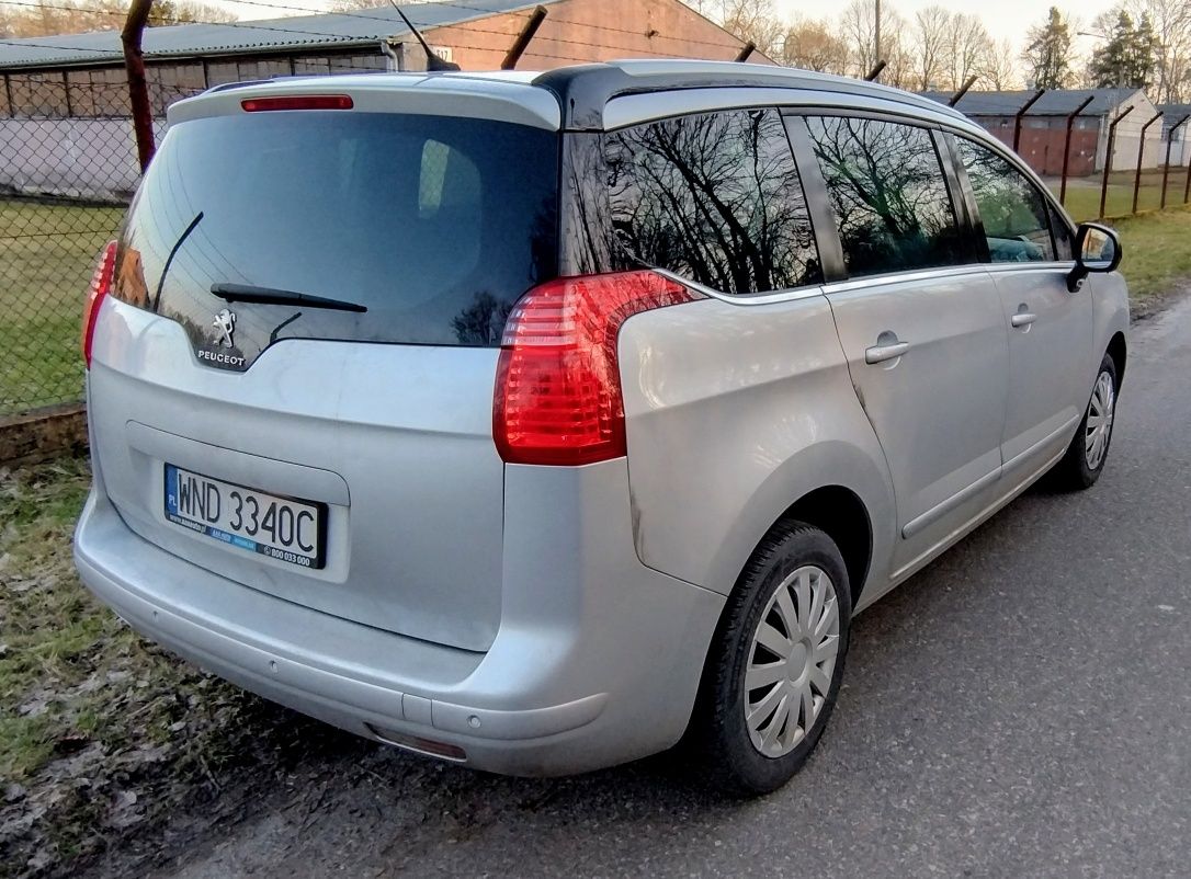 Peugeot 5008 2.0 HDi stan Bdb 2014 rok