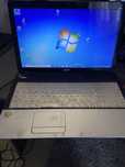 Ноутбук Acer Aspire E1-571G